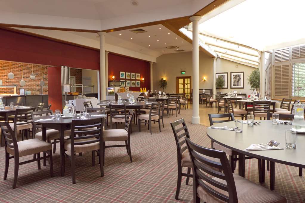 De Vere Latimer Estate Chesham Restaurant foto